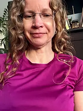 AnnikaRose online show from April 22, 5:54 am