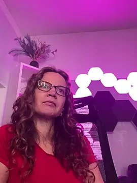 AnnikaRose online show from April 23, 9:52 am