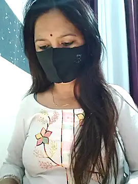 Aishwaryaa 69 online show from March 16, 2:43 am