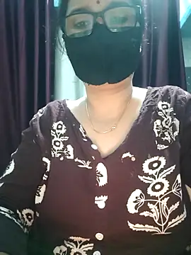 Aishwaryaa 69 online show from September 13, 4:29 pm