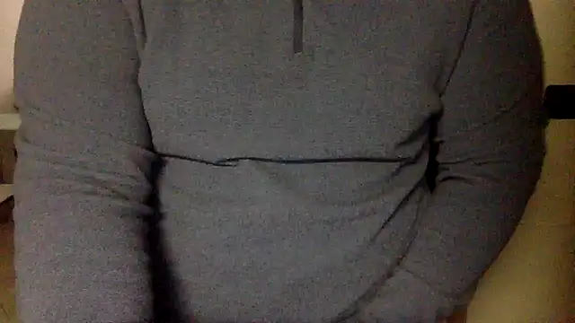 Snapshot of Gladiator_3 chatting on February 10, 1:01 pm Gladiator 3 online show from February 10, 1:01 pm