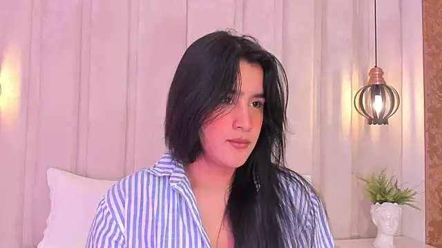 Snapshot of bonniekim_ chatting on February 25, 11:52 am bonniekim  online show from February 25, 11:52 am