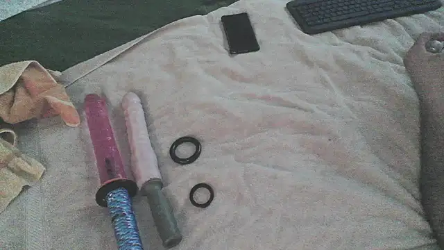 Snapshot of Jacknjimmyjohn chatting on March 24, 12:59 am Jacknjimmyjohn online show from March 24, 12:59 am