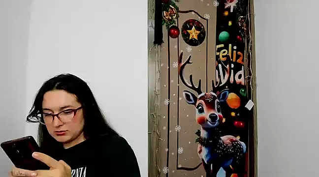 Sweet-Suck69 online show from December 26, 10:31 pm