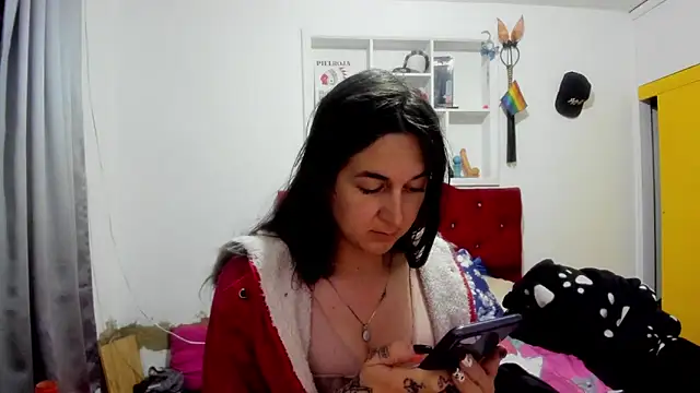 Sweet-Suck69 online show from April 21, 1:07 am