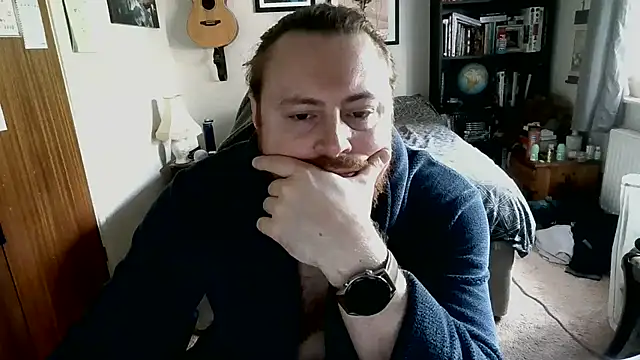 Hairy Guy30 online show from September 29, 2:44 pm