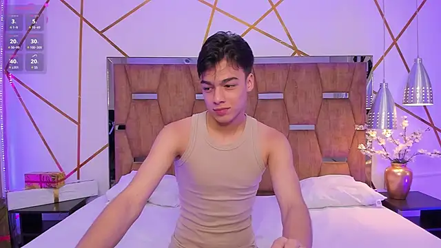 Snapshot of Gerony_ chatting on January 2, 4:30 am Gerony online show from January 2, 4:30 am