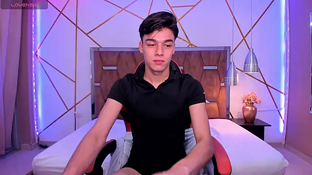 Snapshot of Gerony_ chatting on March 13, 5:22 am Gerony online show from March 13, 5:22 am