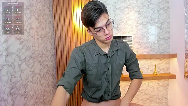 Snapshot of Gerony_ chatting on September 11, 5:18 am Gerony online show from September 11, 5:18 am