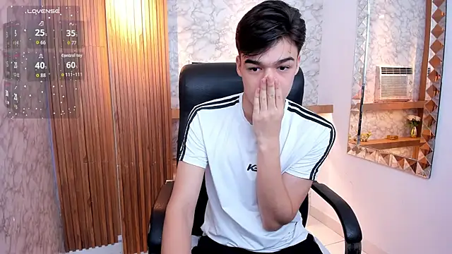 Snapshot of Gerony_ chatting on September 13, 4:45 am Gerony online show from September 13, 4:45 am