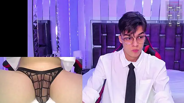 Gerony  online show from April 21, 9:06 pm