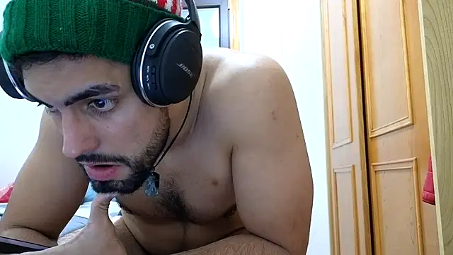 Jackyrose online show from December 8, 4:57 am