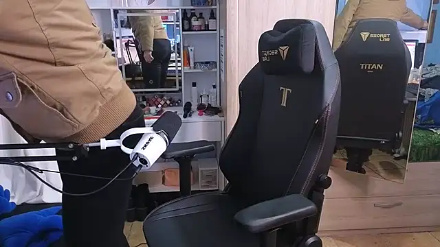 MemiKouki online show from January 9, 4:49 pm