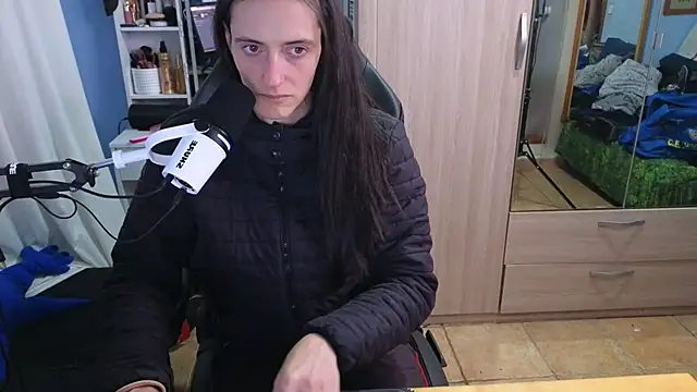 MemiKouki online show from January 16, 7:52 pm