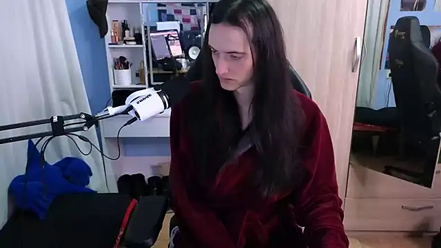 MemiKouki online show from January 19, 2:17 pm