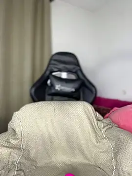 Miaa love6969 online show from October 4, 12:08 am