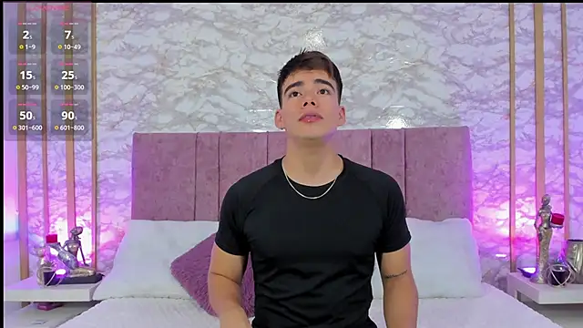 Snapshot of its_liam18 chatting on December 26, 11:57 pm its liam18 online show from December 26, 11:57 pm