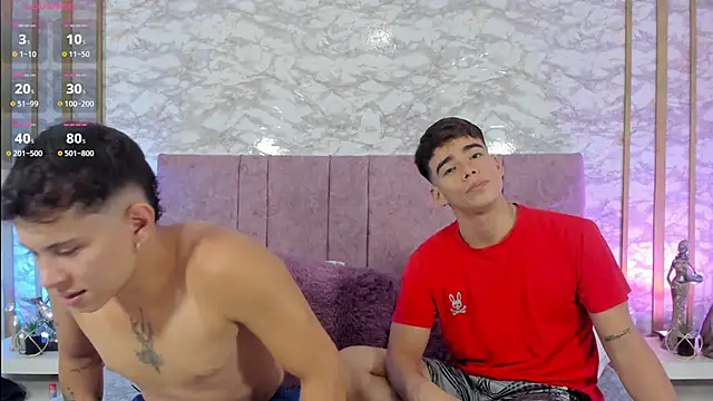 Snapshot of its_liam18 chatting on January 16, 1:16 am its liam18 online show from January 16, 1:16 am