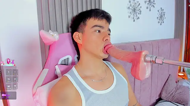 Snapshot of its_liam18 chatting on November 21, 1:15 am its liam18 online show from November 21, 1:15 am