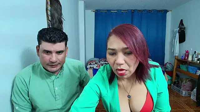 Snapshot of dannamomcerrat chatting on February 25, 12:58 am dannamomcerrat online show from February 25, 12:58 am