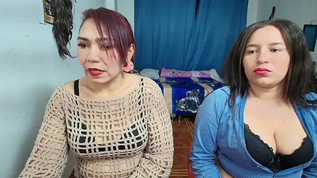 Snapshot of dannamomcerrat chatting on March 2, 3:34 am dannamomcerrat online show from March 2, 3:34 am