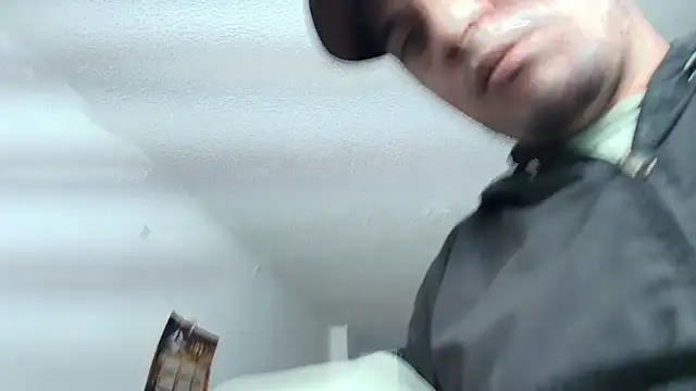 Snapshot of dannamomcerrat chatting on March 5, 2:46 am dannamomcerrat online show from March 5, 2:46 am