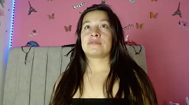 Snapshot of monickhot303av chatting on February 1, 7:13 pm monickhot303av online show from February 1, 7:13 pm