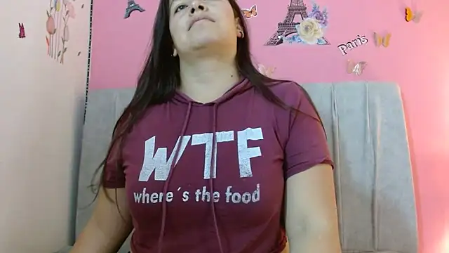 Snapshot of monickhot303av chatting on March 6, 3:02 am monickhot303av online show from March 6, 3:02 am