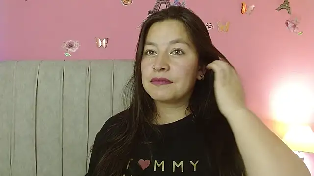 Snapshot of monickhot303av chatting on September 28, 3:45 am monickhot303av online show from September 28, 3:45 am