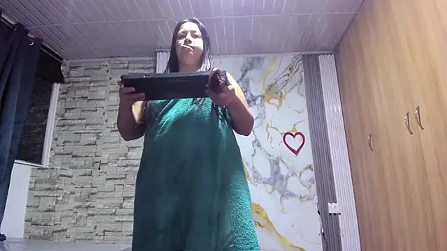 monickhot303av online show from February 18, 3:57 am