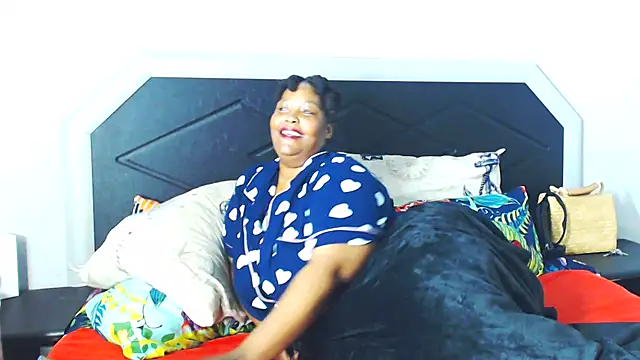 Bulkyyass online show from July 3, 2:56 pm