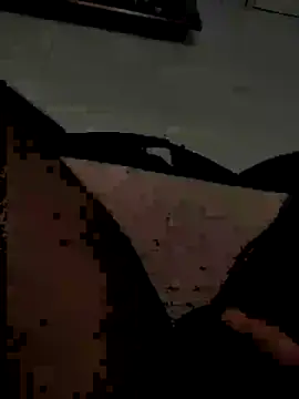 morenosouza099 online show from April 18, 7:40 pm