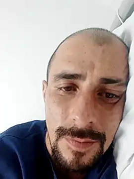 Snapshot of fire_menxxx001 chatting on December 21, 11:24 pm fire menxxx001 online show from December 21, 11:24 pm