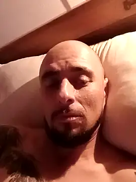 Snapshot of fire_menxxx001 chatting on February 5, 5:09 am fire menxxx001 online show from February 5, 5:09 am