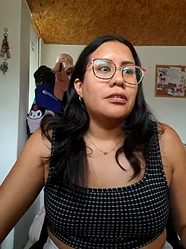 KasiaVenus  online show from November 5, 9:15 pm