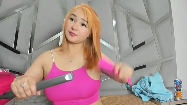 Catherinee69 x online show from December 2, 3:34 am