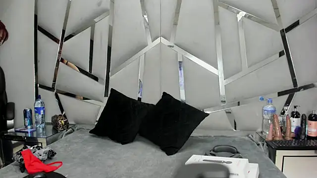 Catherinee69 x online show from January 10, 3:52 am