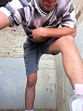 Snapshot of KnG4367 chatting on November 27, 1:57 pm KnG4367 online show from November 27, 1:57 pm