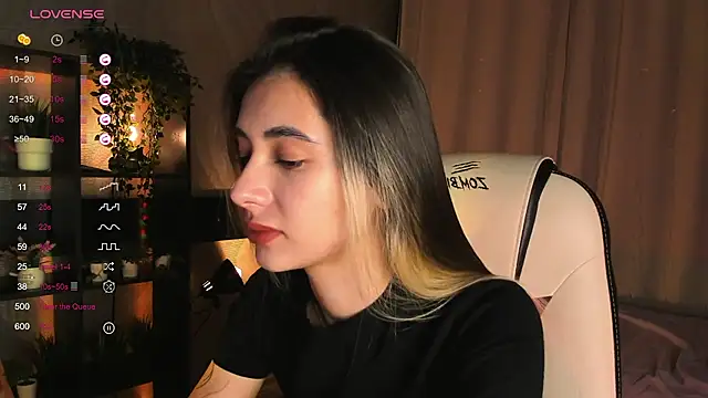 Snapshot of DarlaLike chatting on November 12, 3:40 am DarlaLike online show from November 12, 3:40 am