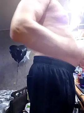 Snapshot of Viause_Kentauelle chatting on December 5, 1:06 pm Viause Kentauelle online show from December 5, 1:06 pm