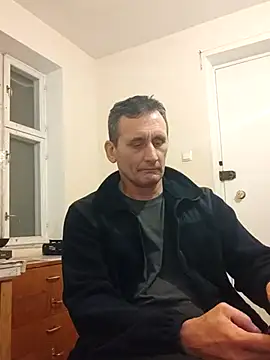 Snapshot of Viause_Kentauelle chatting on February 20, 7:19 pm Viause Kentauelle online show from February 20, 7:19 pm