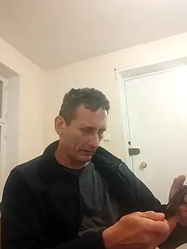 Snapshot of Viause_Kentauelle chatting on February 24, 7:19 pm Viause Kentauelle online show from February 24, 7:19 pm