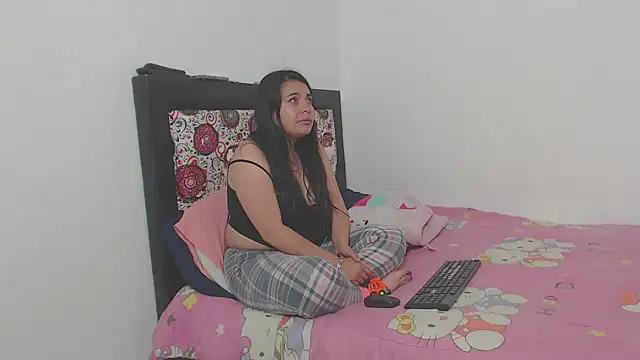 yournaughtyandsexyprinces online show from January 3, 6:11 am