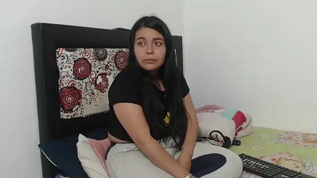 yournaughtyandsexyprinces online show from January 17, 3:45 am