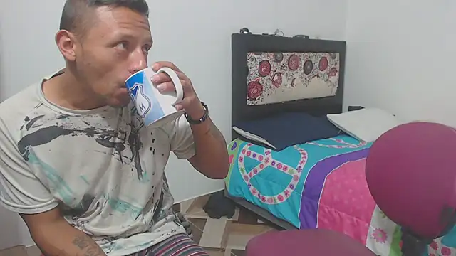 yournaughtyandsexyprinces online show from February 2, 8:02 am