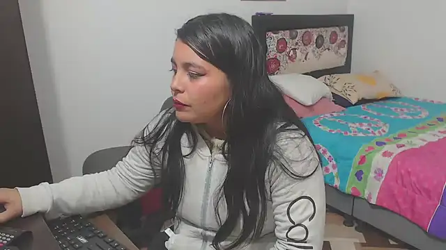 yournaughtyandsexyprinces online show from February 22, 11:35 pm