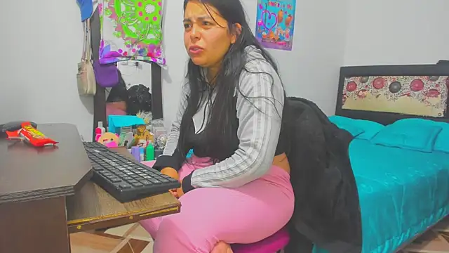 yournaughtyandsexyprinces online show from September 10, 11:54 am