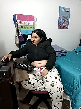 yournaughtyandsexyprinces online show from September 21, 1:51 am