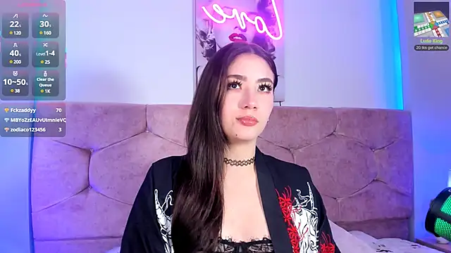 Snapshot of lunar_leen chatting on March 1, 10:42 pm lunar leen online show from March 1, 10:42 pm