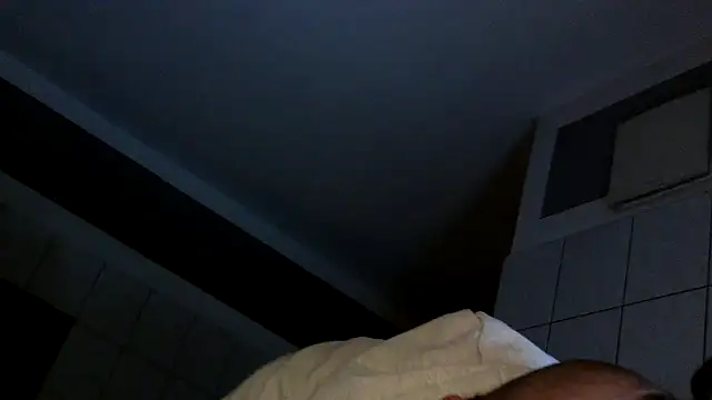 donhulio482 online show from February 18, 5:20 am